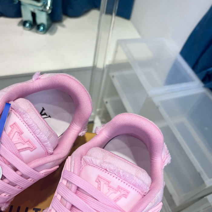 lovt sneaker
