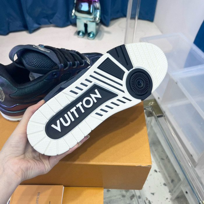 lovt sneaker