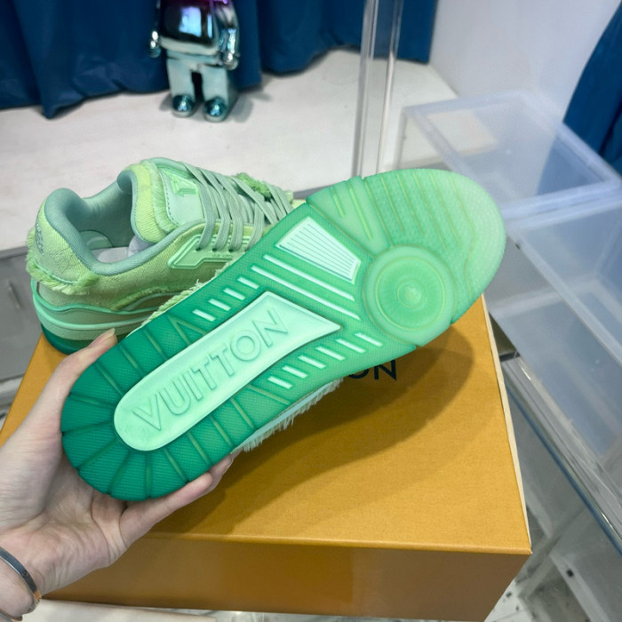 lovt sneaker