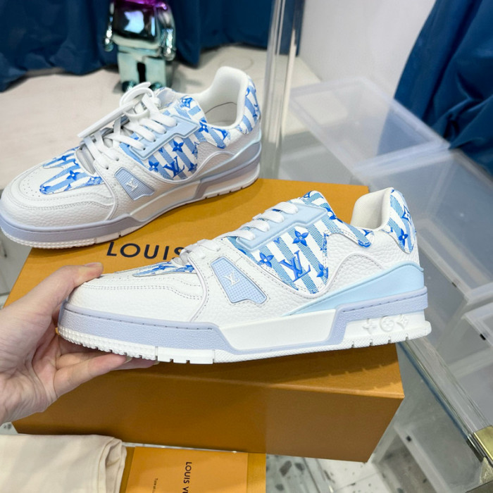 lovt sneaker