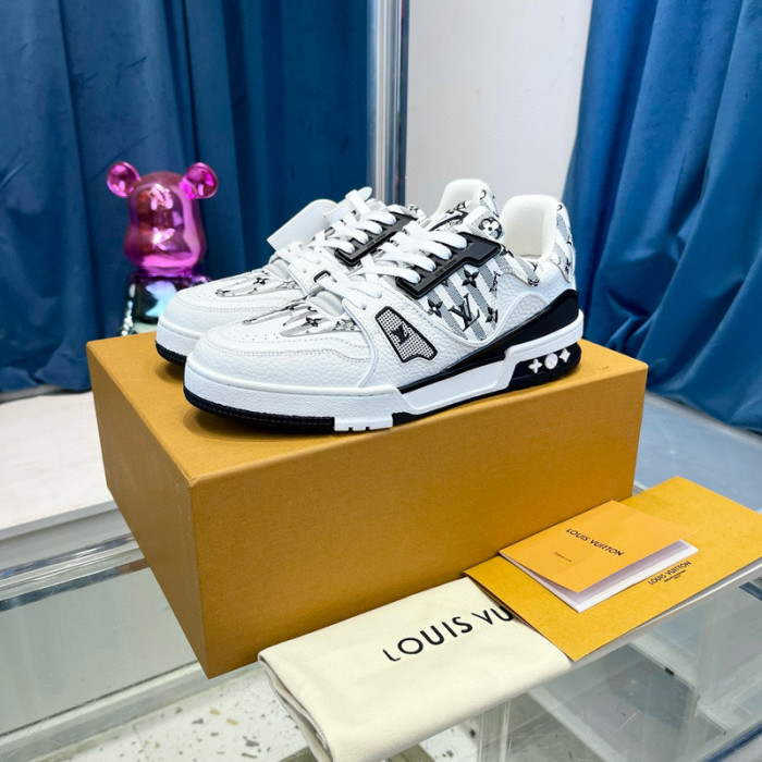lovt sneaker