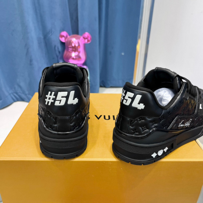 lovt sneaker