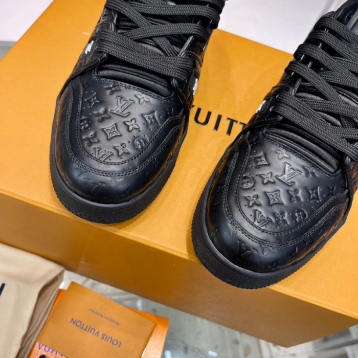 lovt sneaker