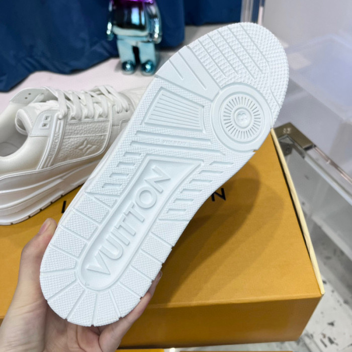 lovt sneaker