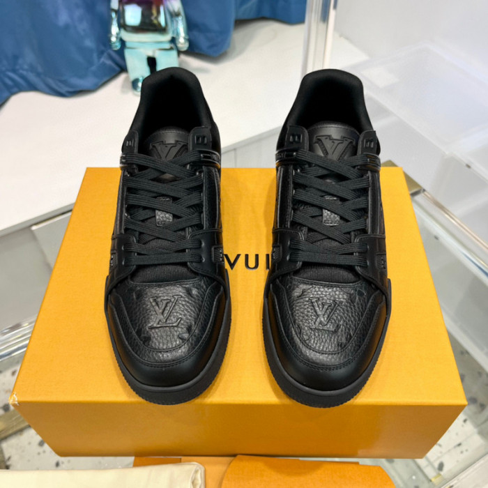 lovt sneaker