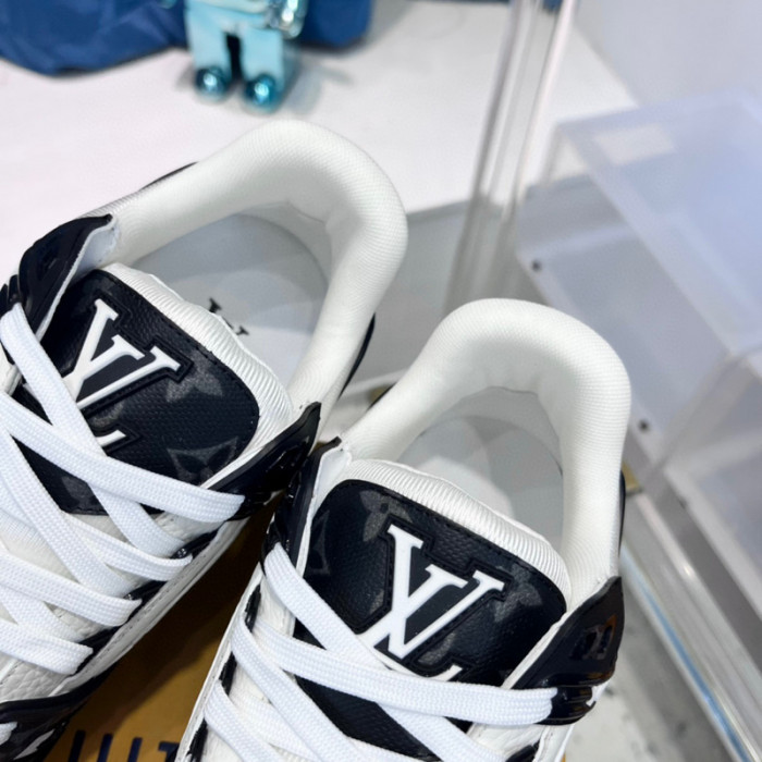 lovt sneaker