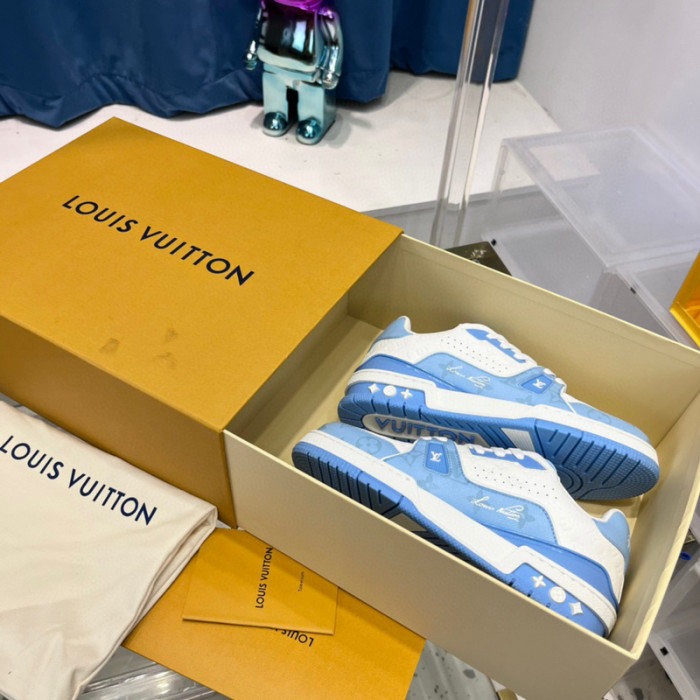 lovt sneaker