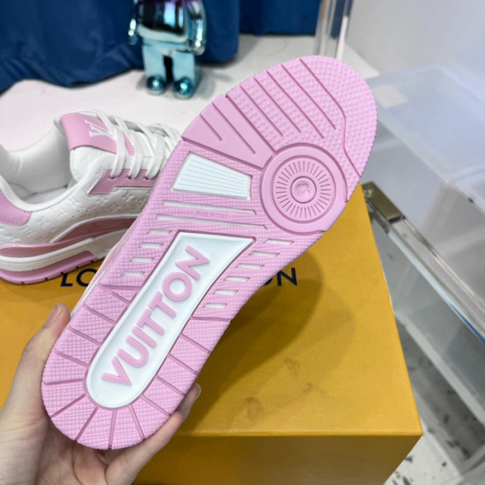 lovt sneaker