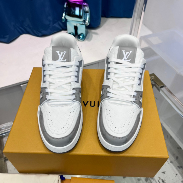 lovt sneaker