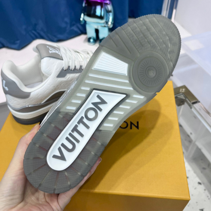 lovt sneaker