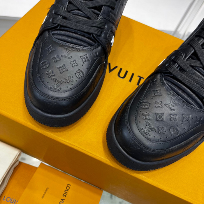 lovt sneaker