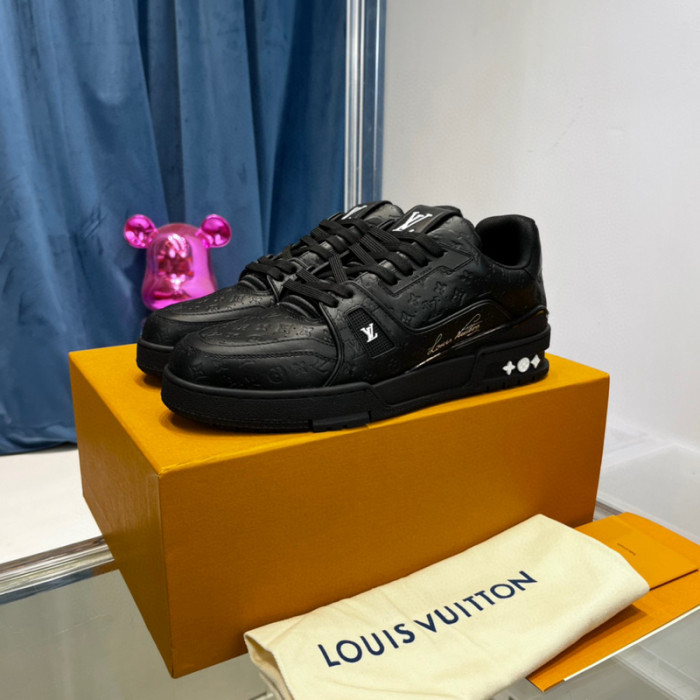 lovt sneaker