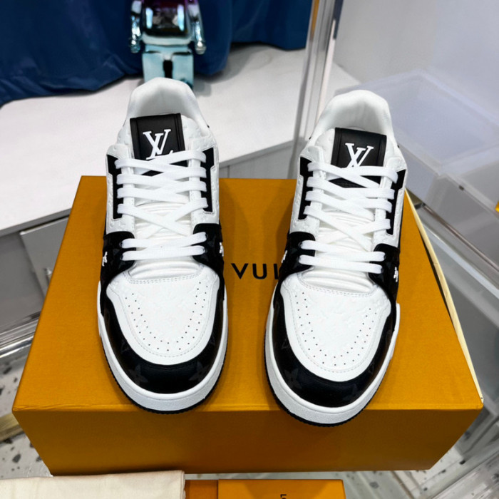 lovt sneaker