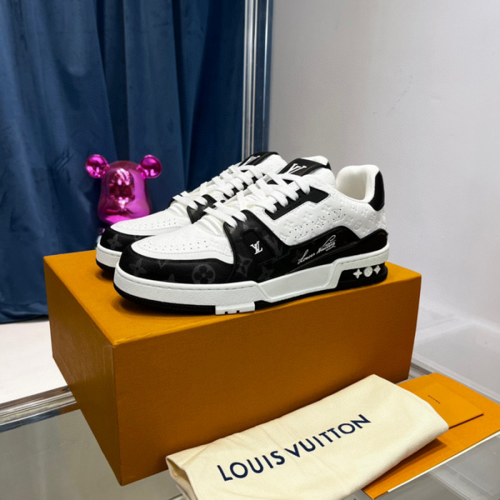 lovt sneaker