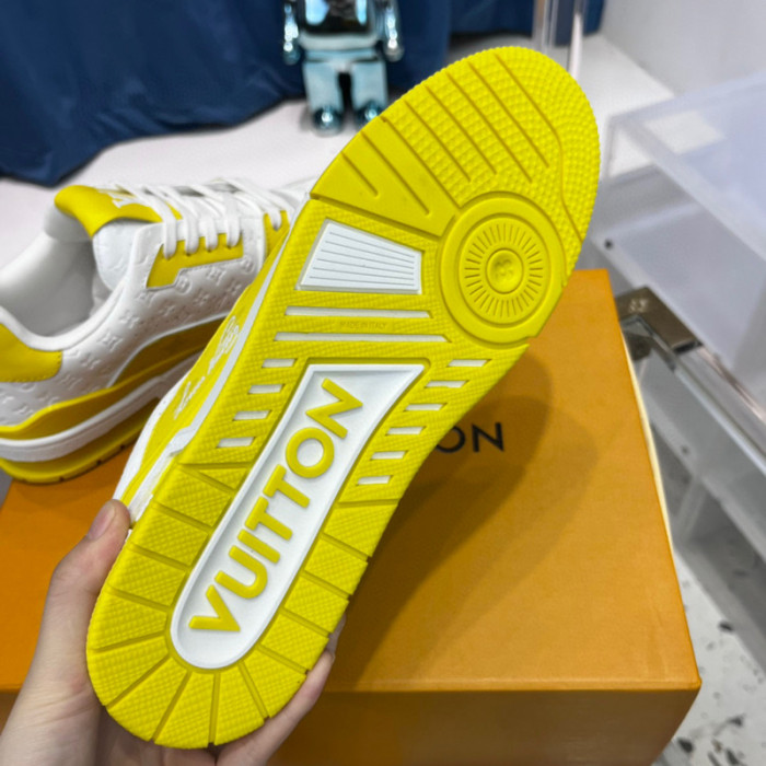 lovt sneaker