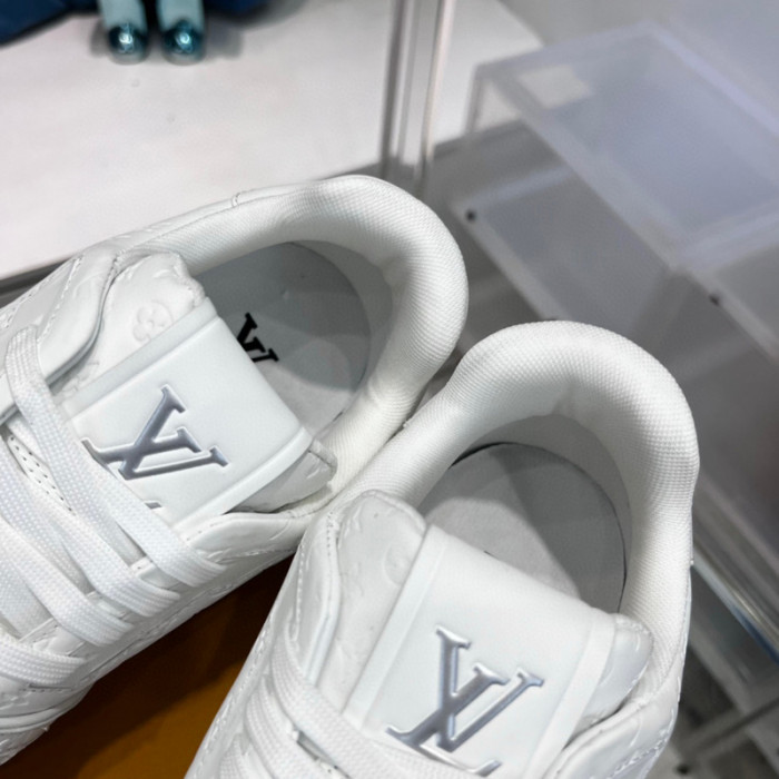 lovt sneaker