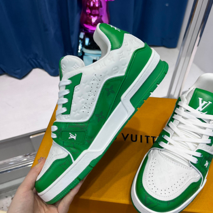 lovt sneaker