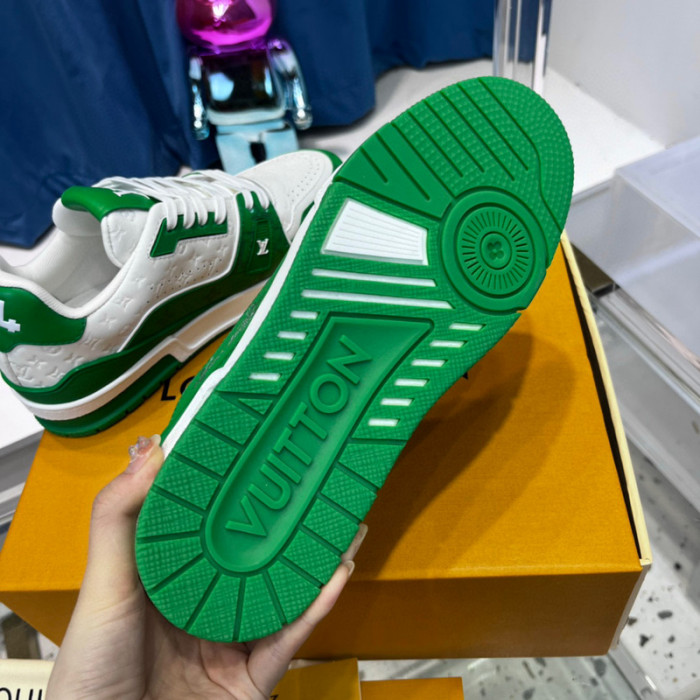 lovt sneaker