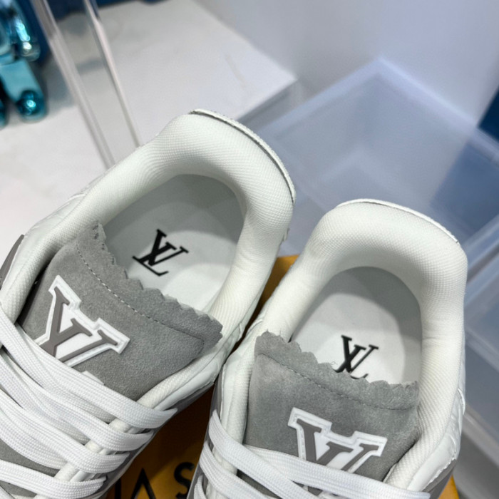 lovt sneaker