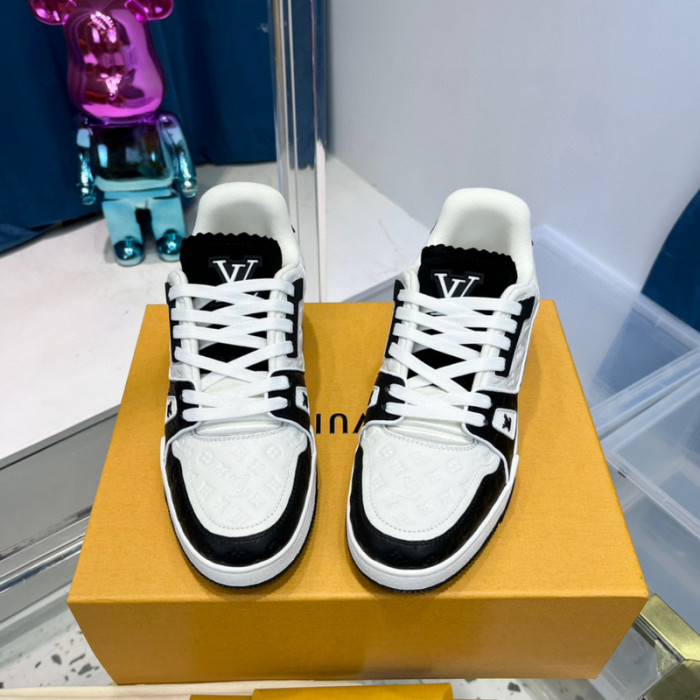 lovt sneaker
