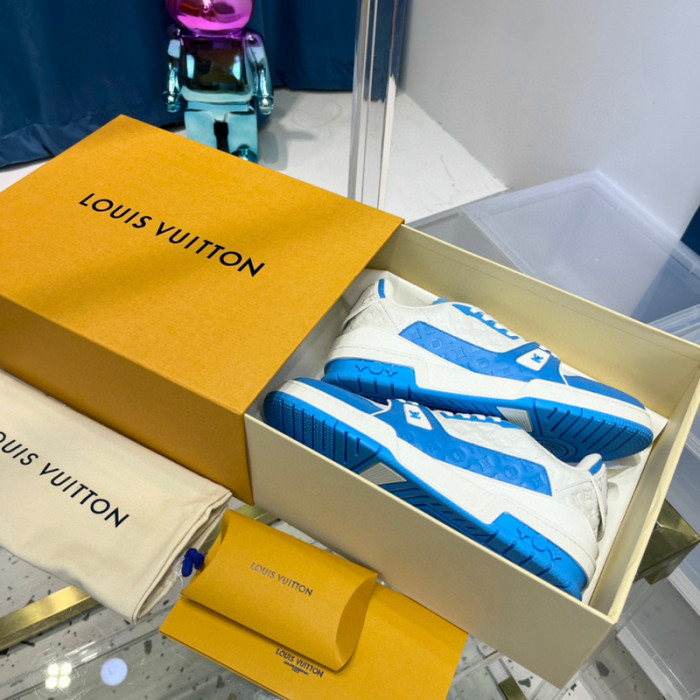 lovt sneaker