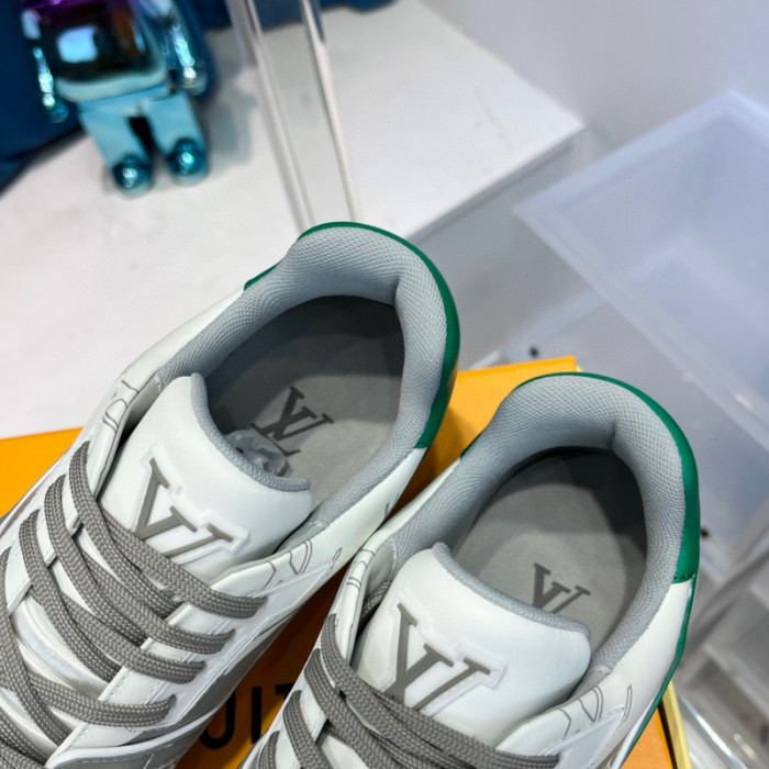 lovt sneaker