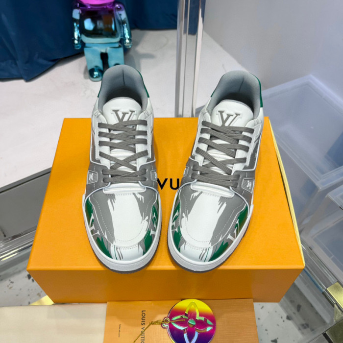 lovt sneaker
