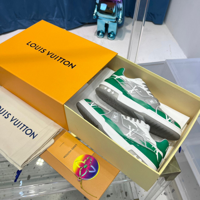 lovt sneaker