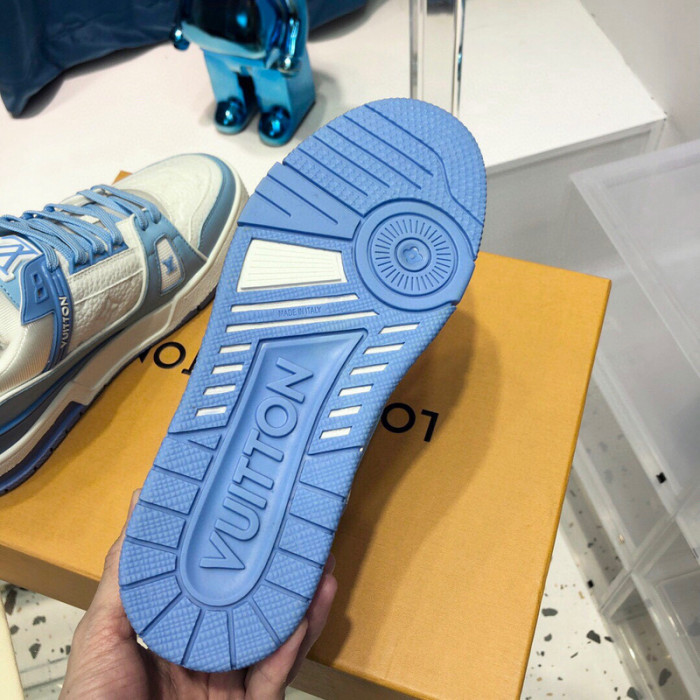 lovt sneaker