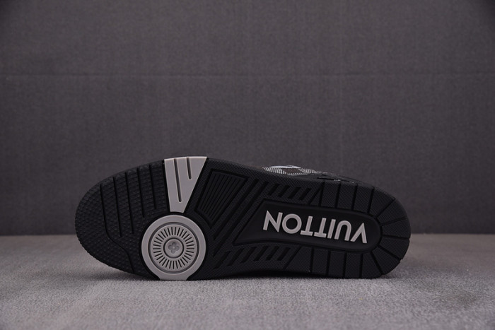 lovt sneaker