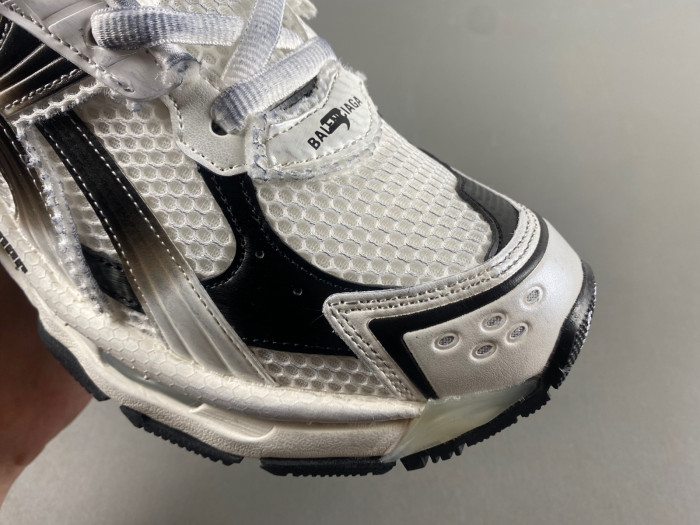 bl runner trainers sneakers