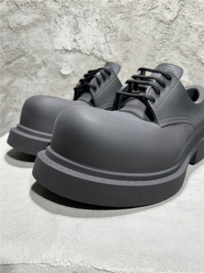 bl sneaker 24070401