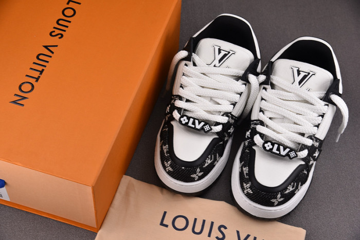 lovt sneaker