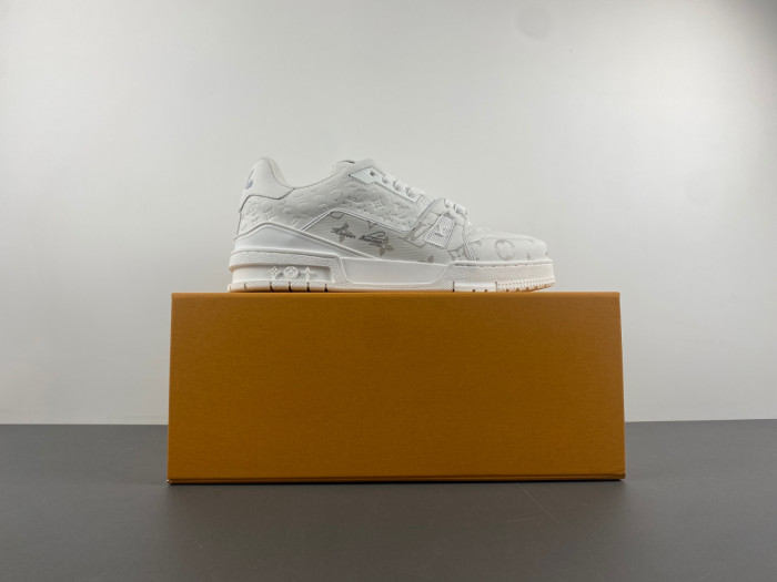 lovt sneaker