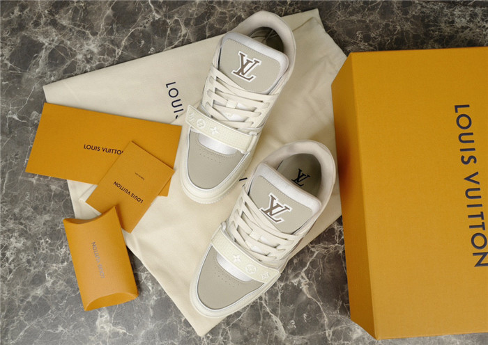 lovt sneaker