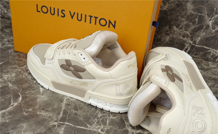 lovt sneaker