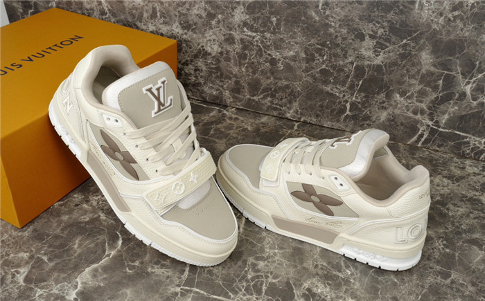 lovt sneaker
