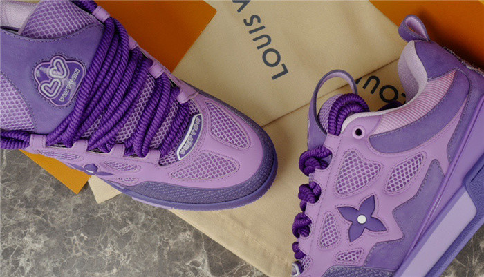 lovt sneaker