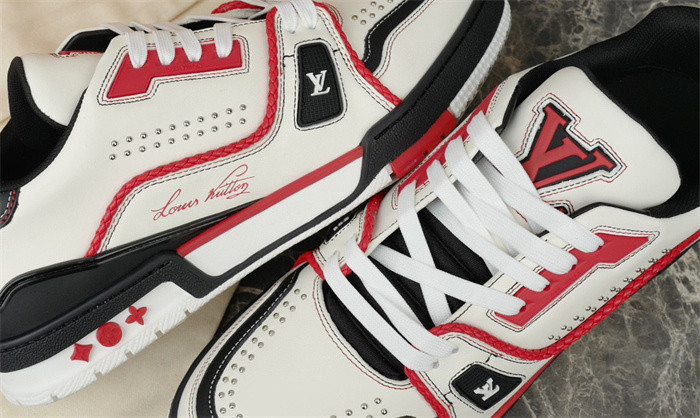 lovt sneaker