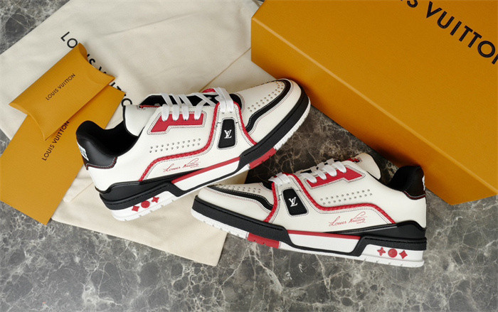 lovt sneaker