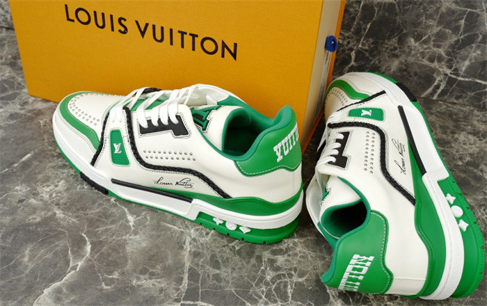 lovt sneaker