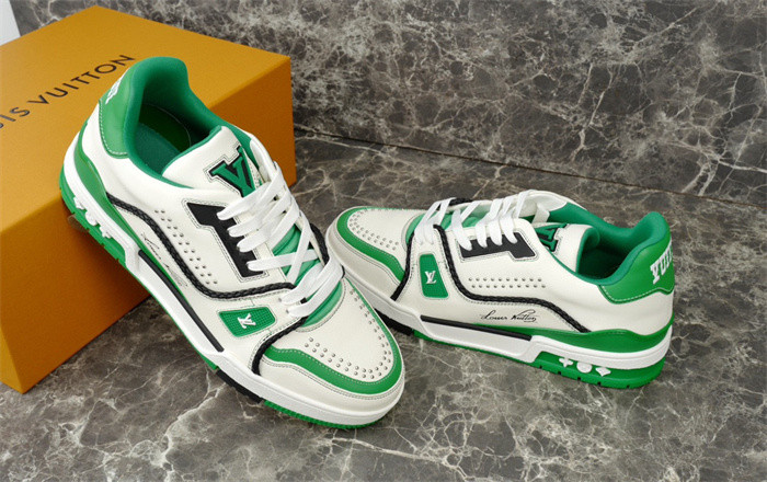 lovt sneaker