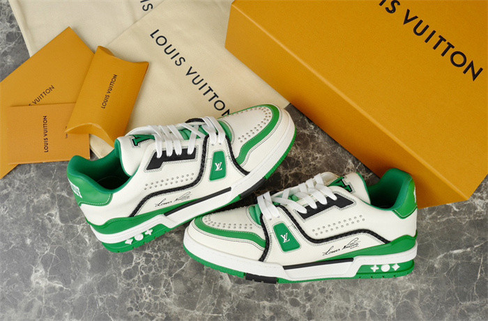 lovt sneaker