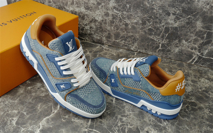 lovt sneaker