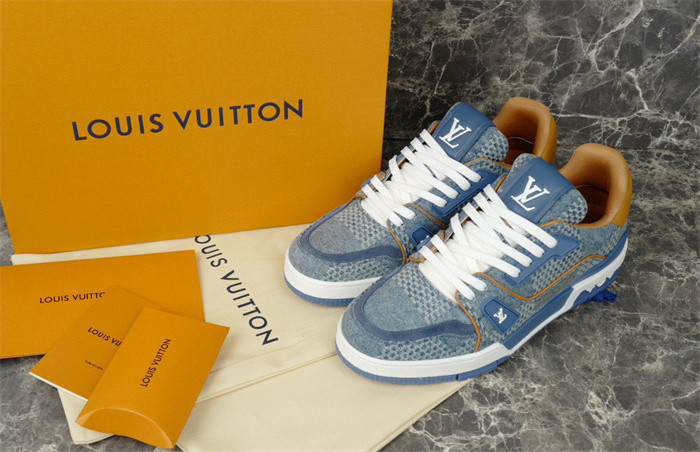 lovt sneaker
