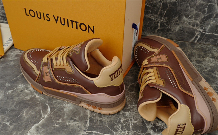 lovt sneaker