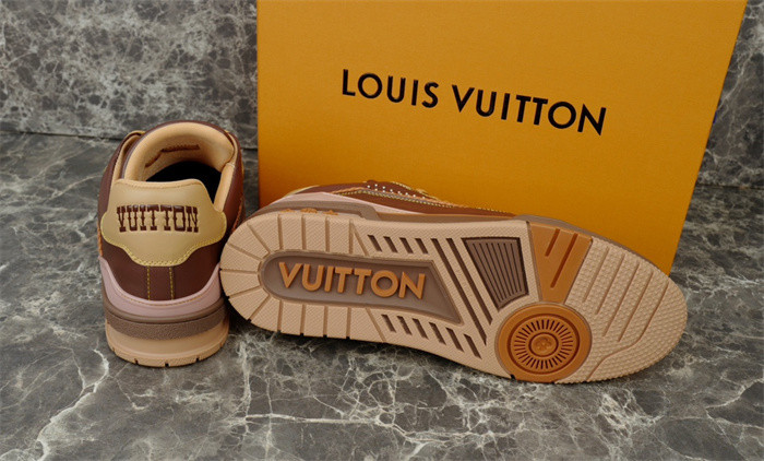 lovt sneaker