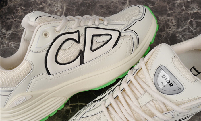 dr b30 trainer sneaker