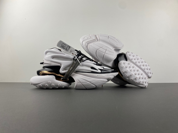 BALMAIN SNEAKERS 24110101