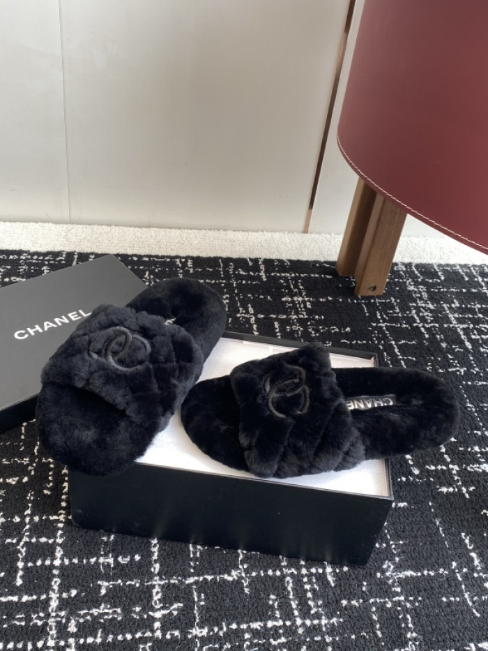 CN SLIPPER